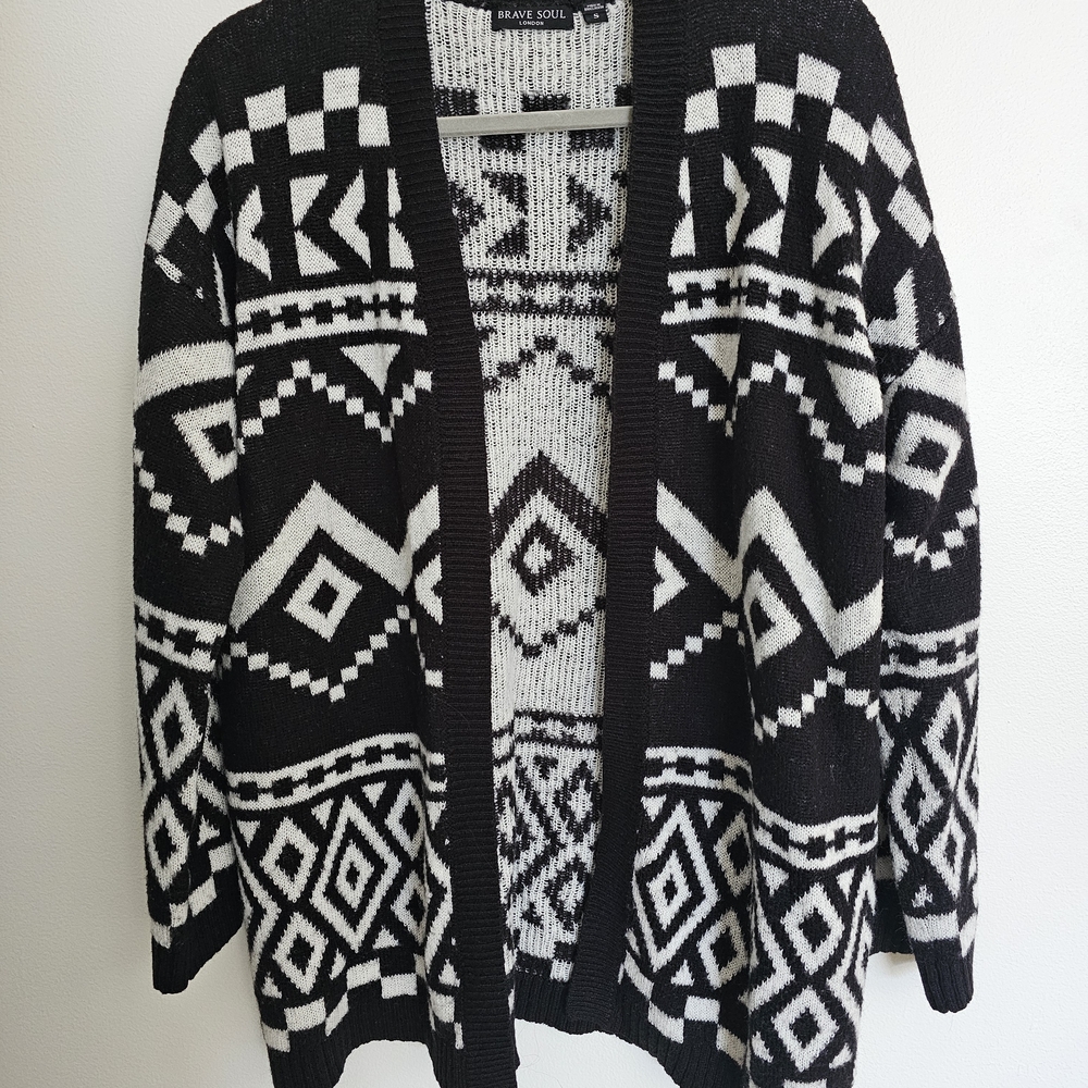 Brave Soul Black and White Geometric Cardigan